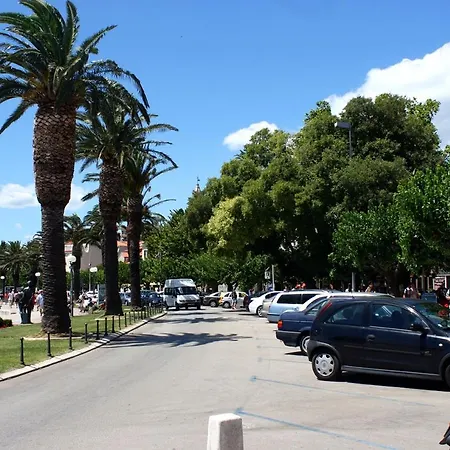 Apartments By The Sea Makarska - 6843 Daire
